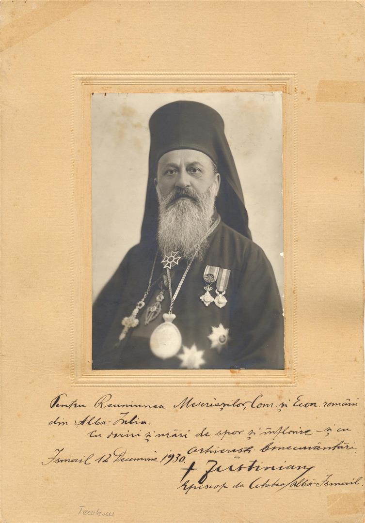 Episcopul Iustinian Teculescu. Fotografie din 1930.